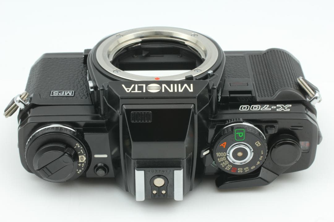 MINOLTA X-700 一眼レフMD ZOOM ROKKOR 35-70mm