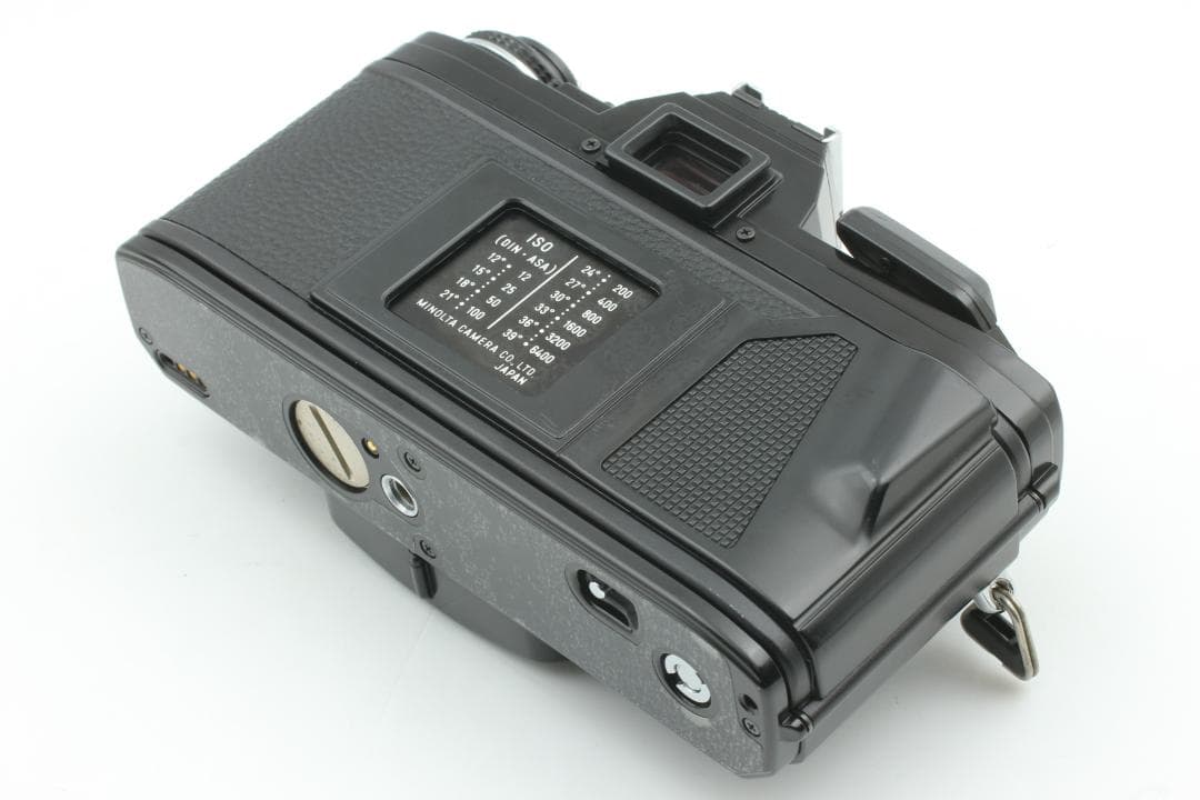 MINOLTA X-700 一眼レフMD ZOOM ROKKOR 35-70mm