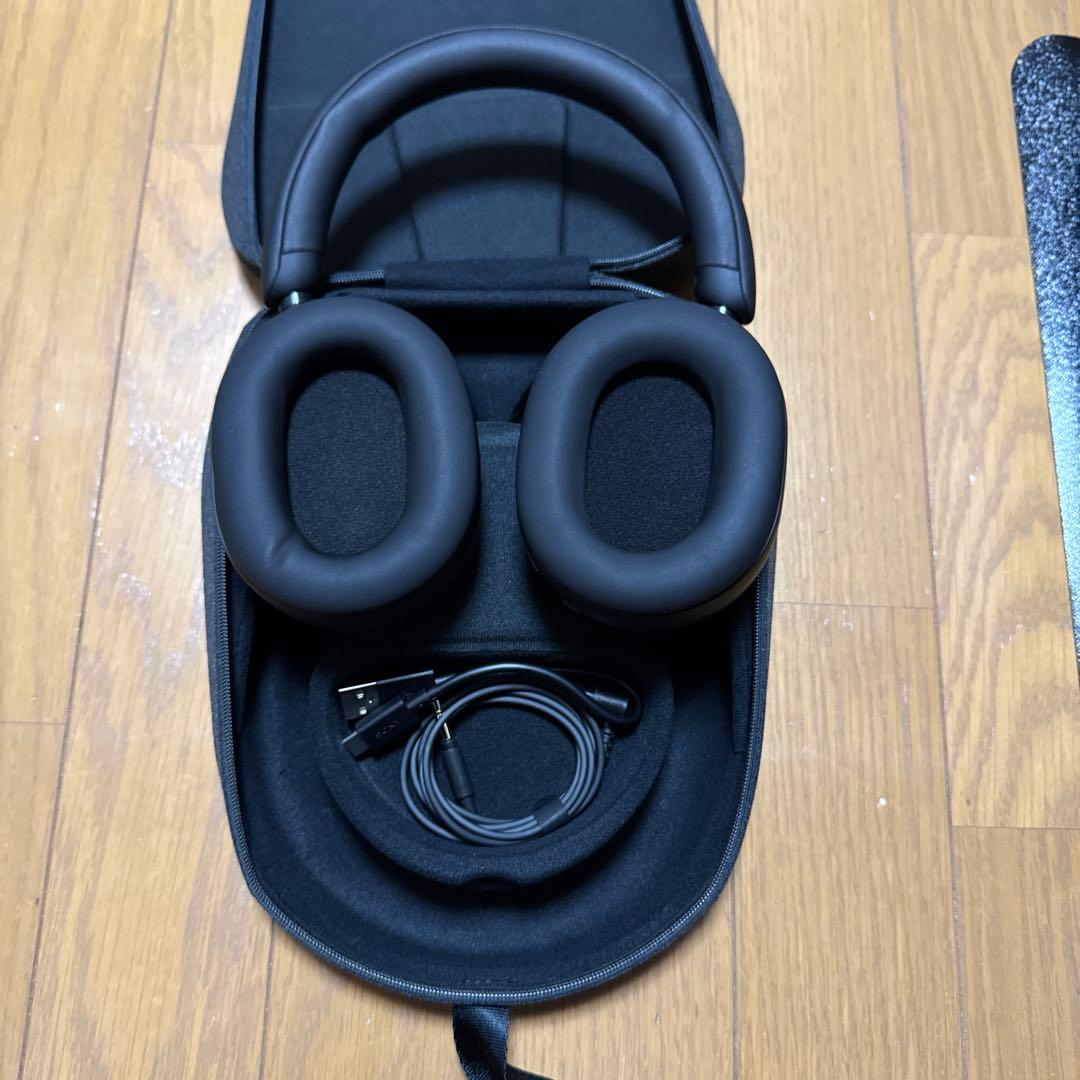 【ジャンク品】WH-1000XM5 電源付きません