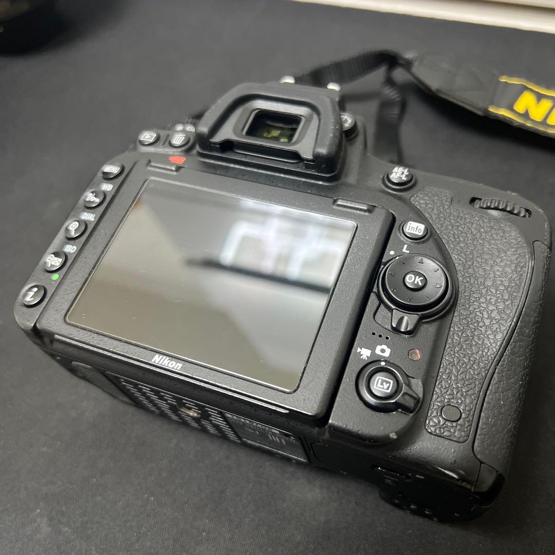 【美品】一眼レフカメラNikon D750/Nikonレンズ付属