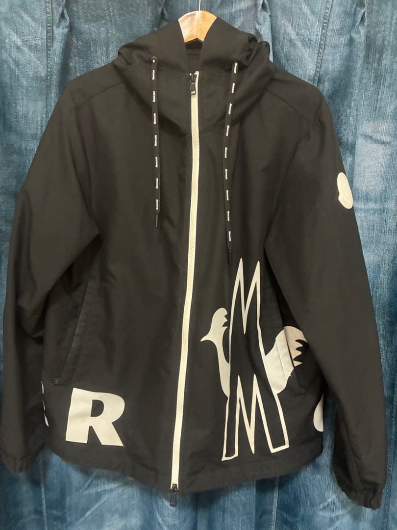 MONCLER フード付きナイロンジャケット ブラック