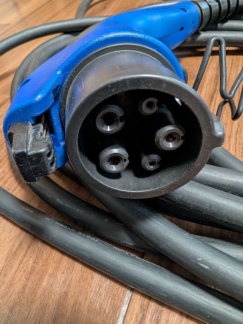 プリウス PHV 純正 充電ケーブル