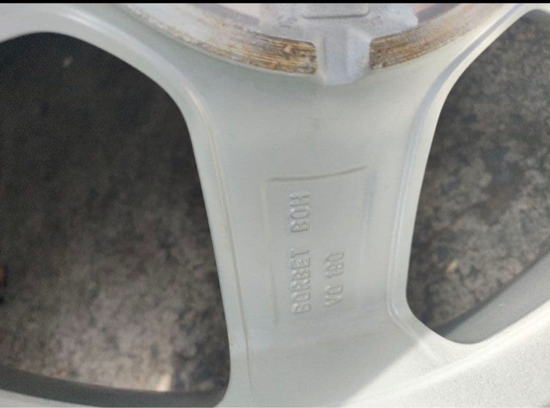 MICHELIN スタットレスプラスVWゴルフホイール4本セット