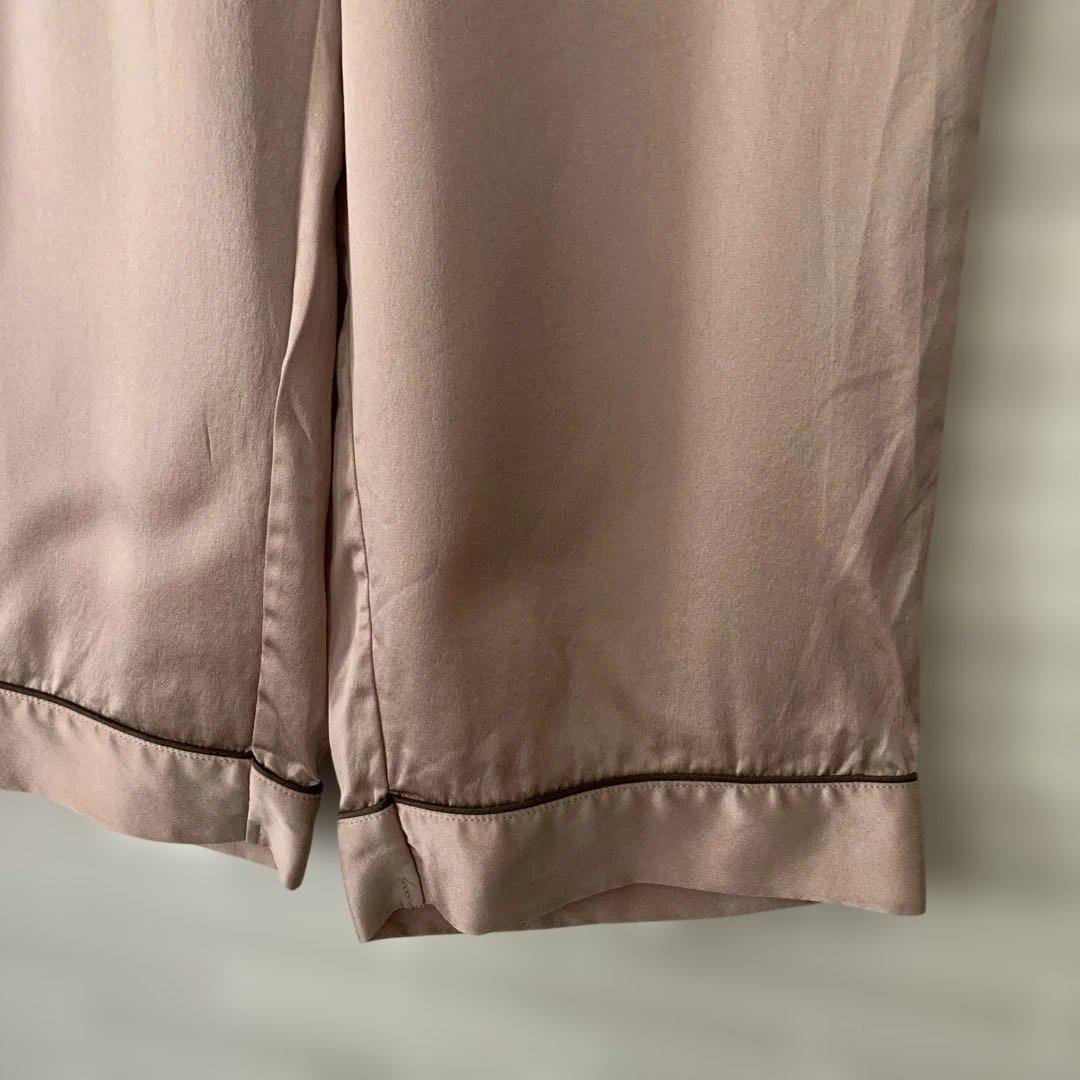 ワコール　睡眠科学　シルクサテンパジャマ