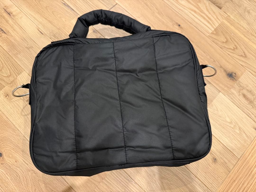 calin（カラン）quilting mothers pouch BAG BLK