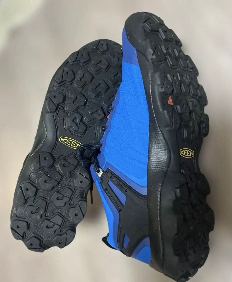 美品☆キーンKEEN トレッキングシューズ ウォータープルーフ☆27.5☆青