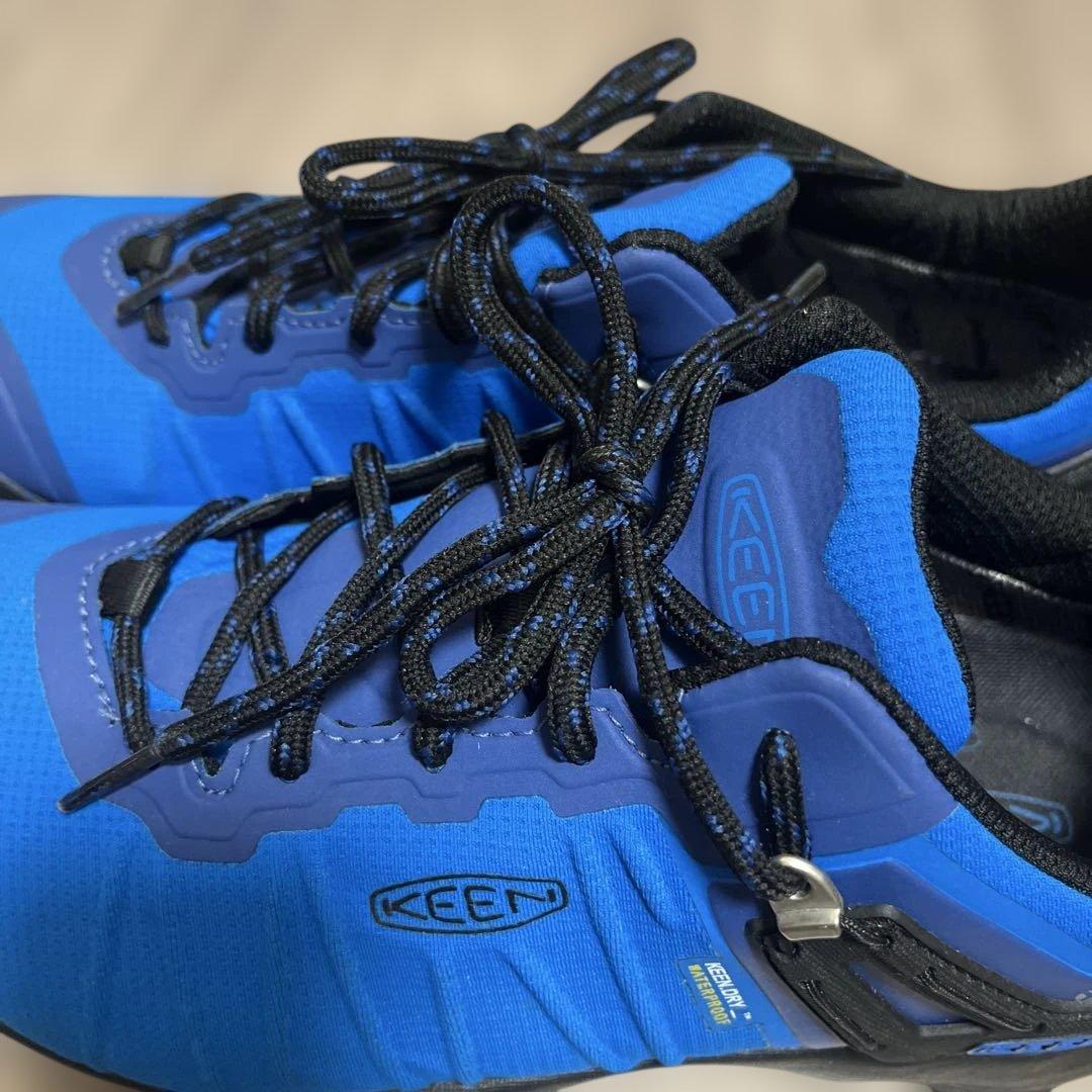 美品☆キーンKEEN トレッキングシューズ ウォータープルーフ☆27.5☆青