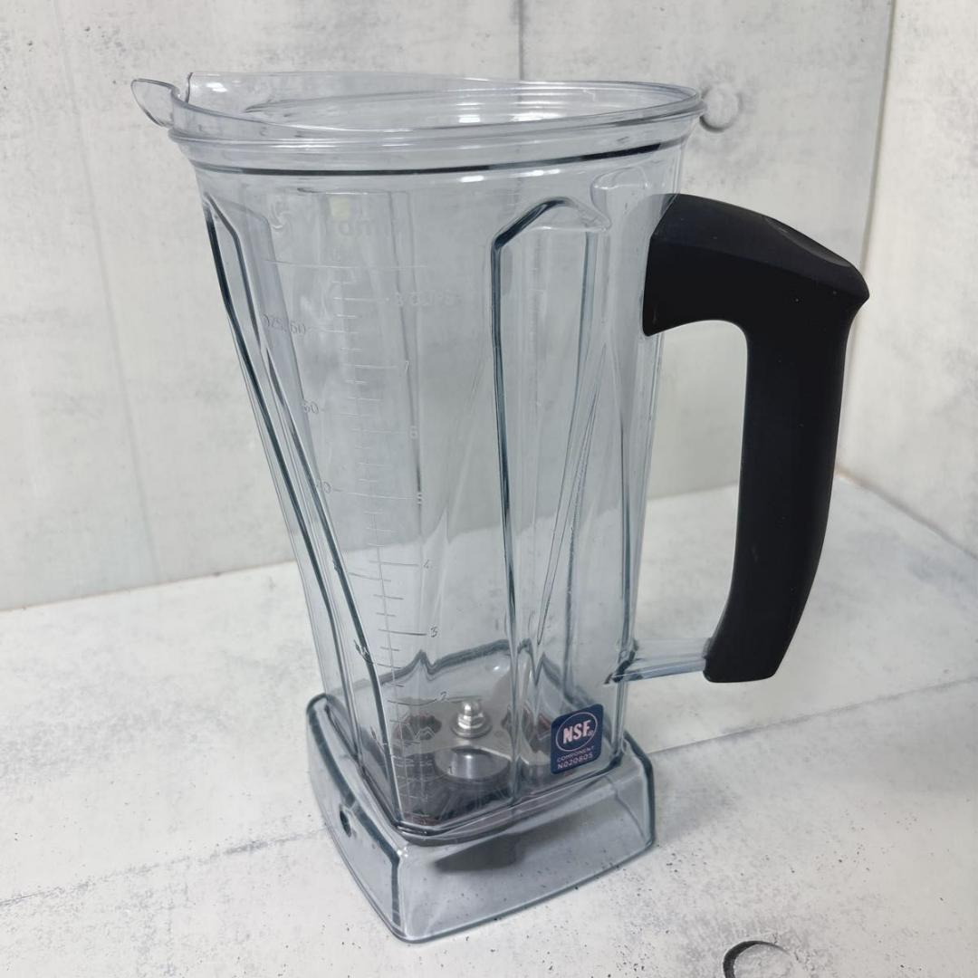 バイタミックス VITAMIX ブレンダー　VM0111 レシピ本付　美品