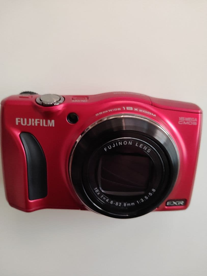 RAKUDA様購入•富士FinePix F820 EXR レッド光学18倍ズーム