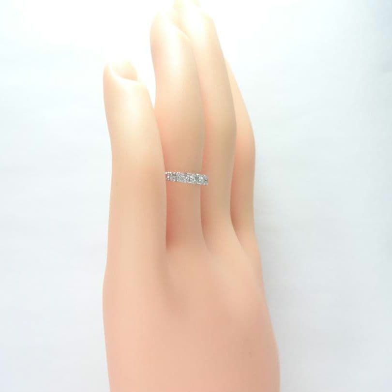 【美品】0.50ct　ダイヤモンド　ハーフエタニティ　リング　プラチナ