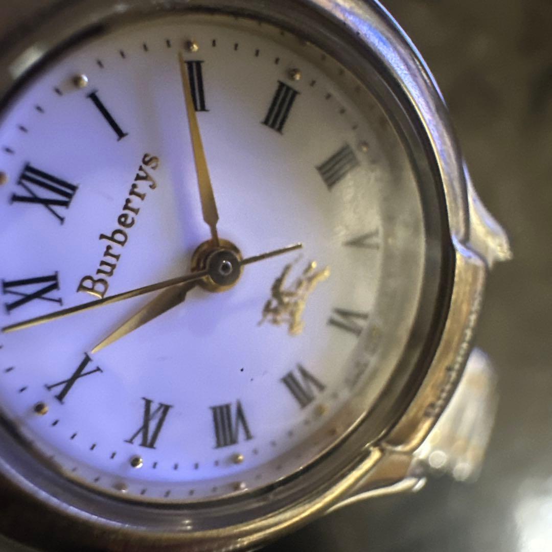 Burberrysバーバリー　レディース腕時計 ホワイト文字盤 QZ予備コマ有り