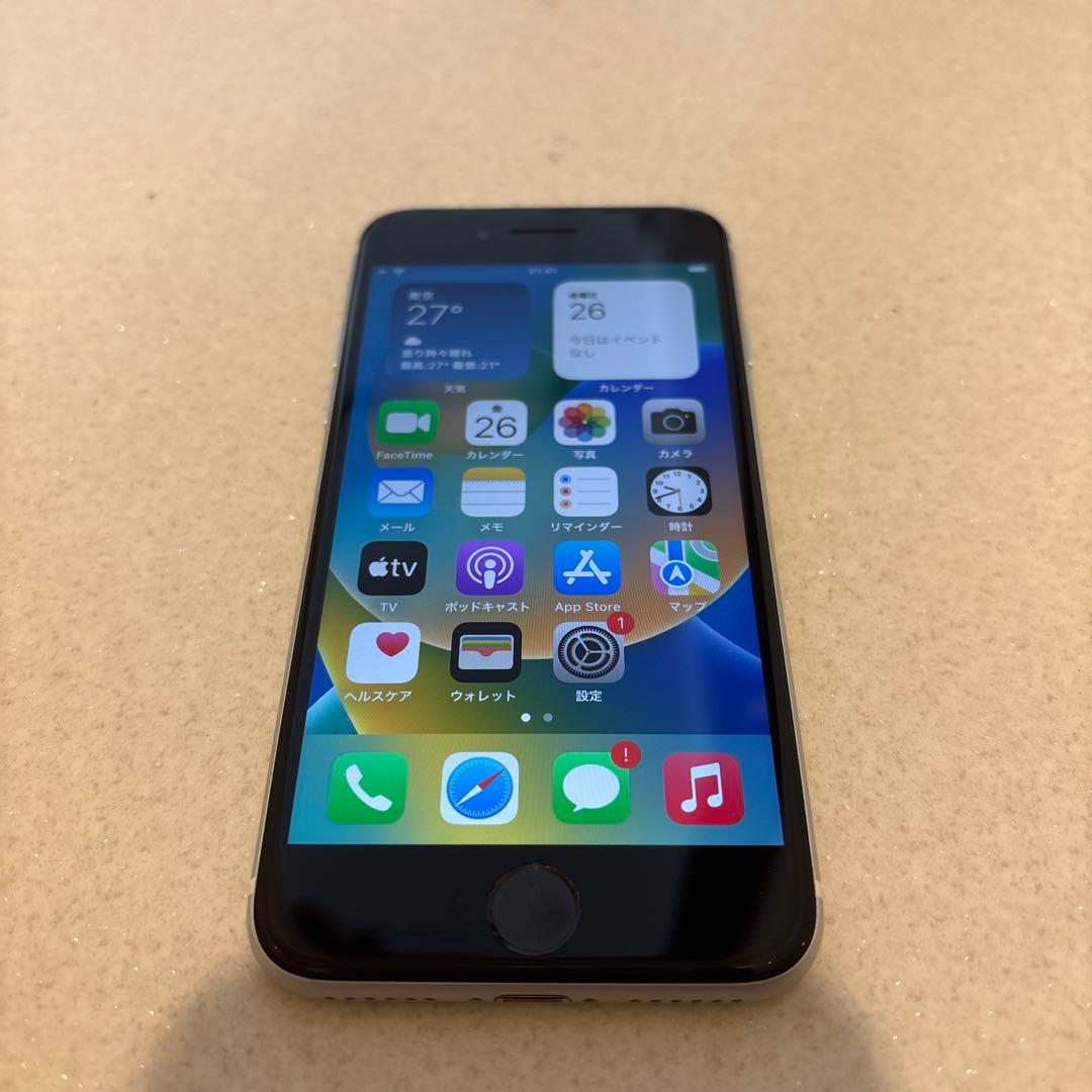 Apple iPhone SE 64GB SIMフリー　ホワイト 本体