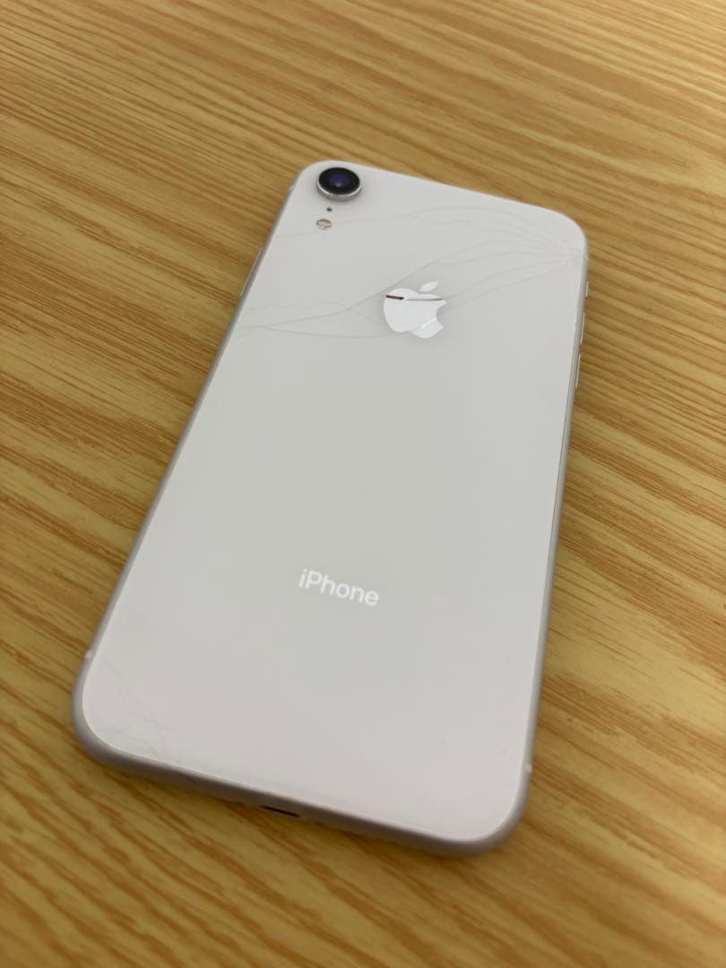 Apple iPhone XR ホワイト　64GB