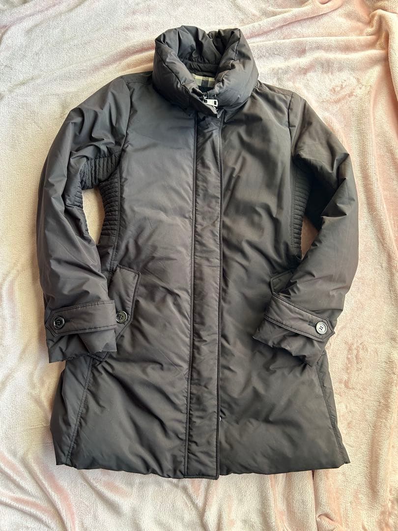 週末緊急値下)Burberry ブラック ダウンジャケット 38