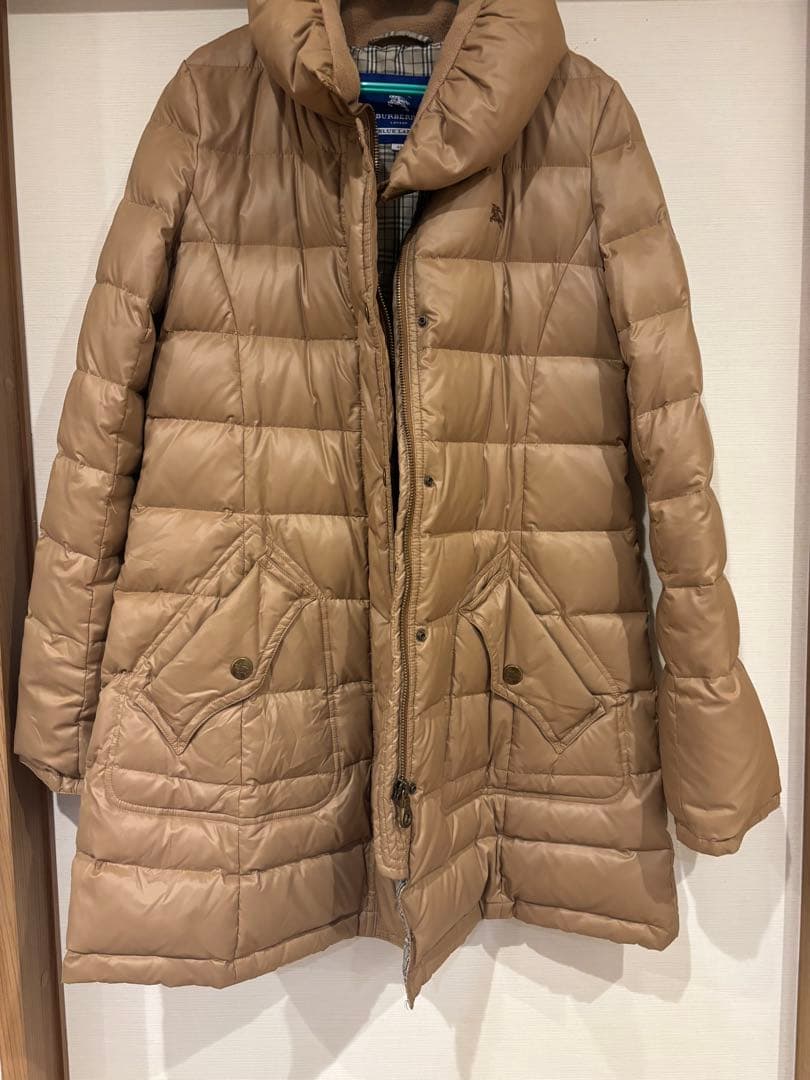 【美品】BURBERRY BLUE LABEL ダウンジャケット 40