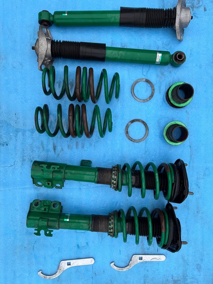 にくきゅう、chr車高調②