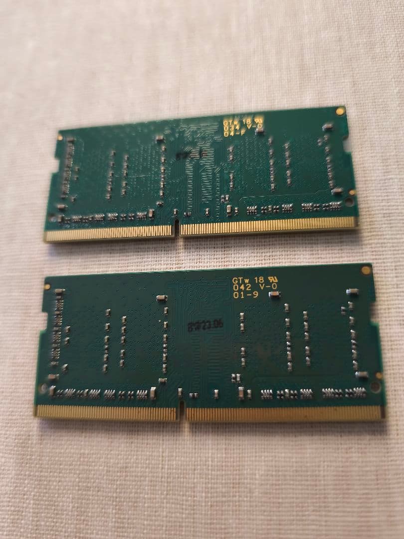 CrucialノートPC用メモリDDR4-2666 16GB（ 8GB×2枚 ）