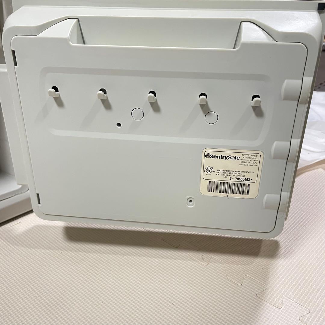SentrySafe ビッグボルトシリーズ JF082ET 耐火金庫