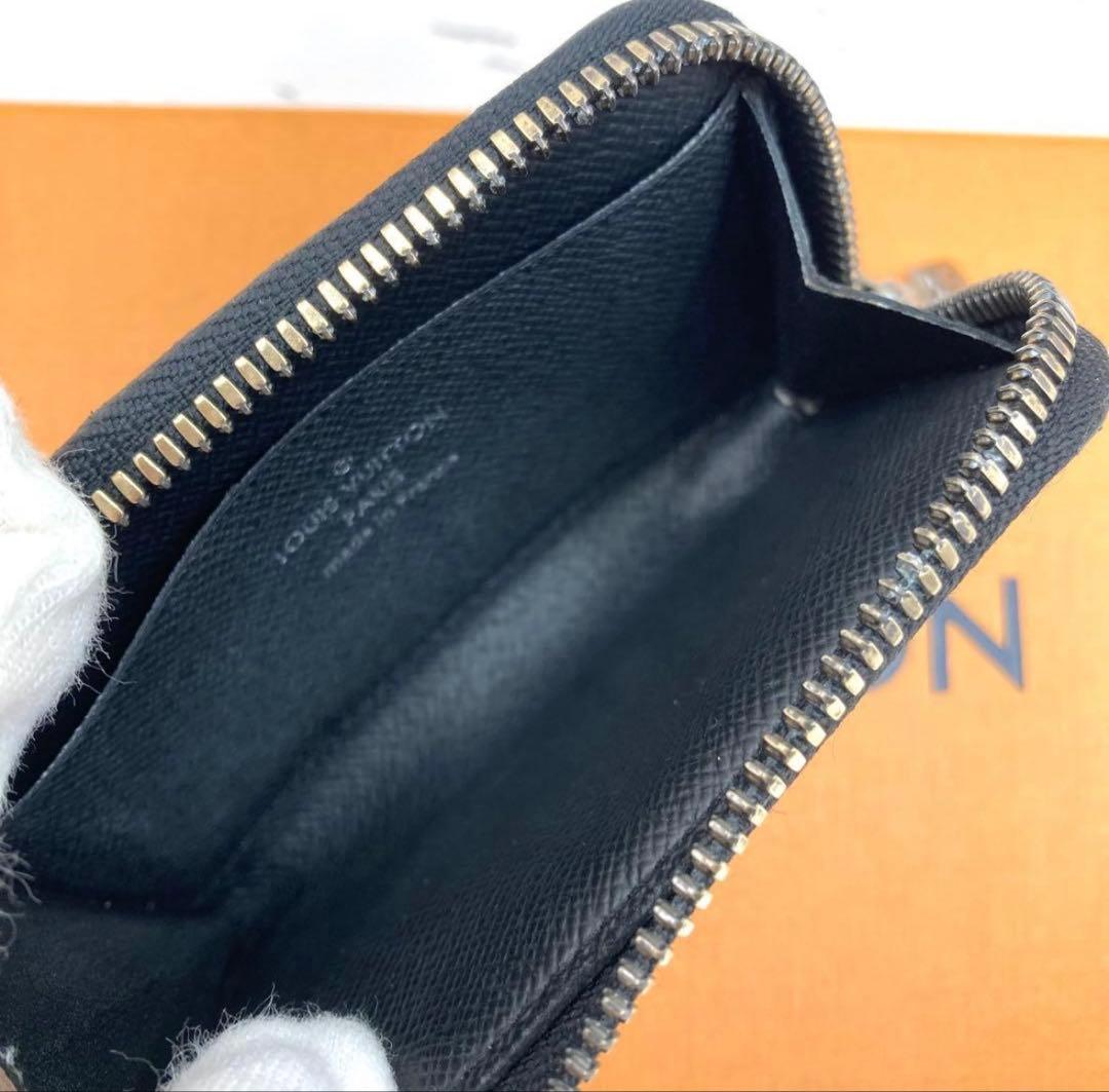 セール中‼️Louis Vuitton ケース24800円→19800円❗️