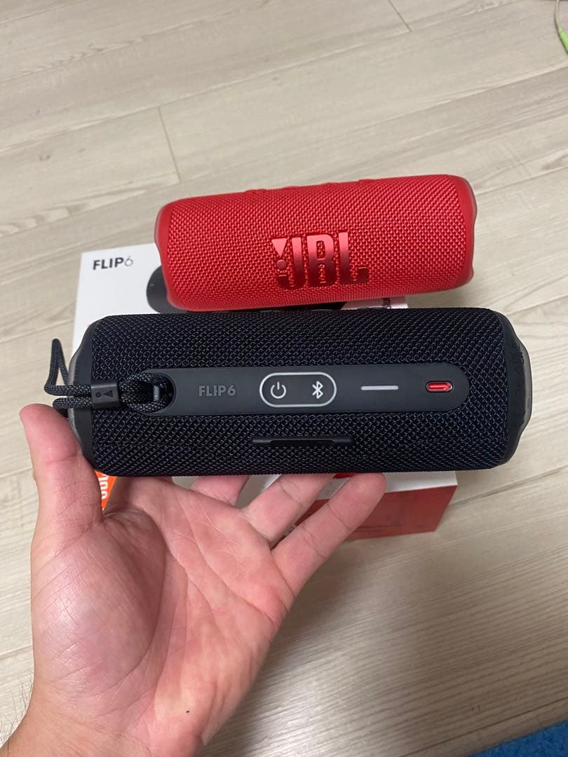 JBL FLIP6 ワイヤレススピーカー 赤 黒 セット 新品同様