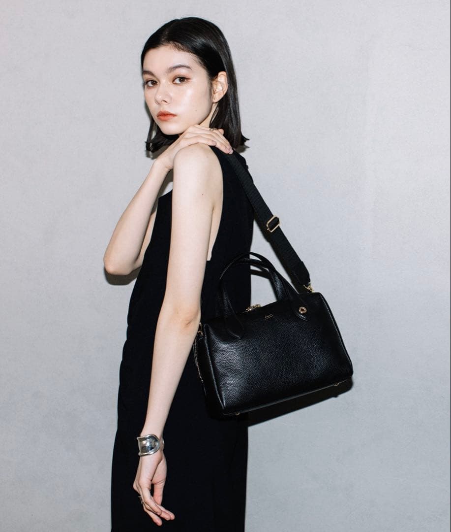 BEAURE ヴュレ カウレザー ボストン バッグ