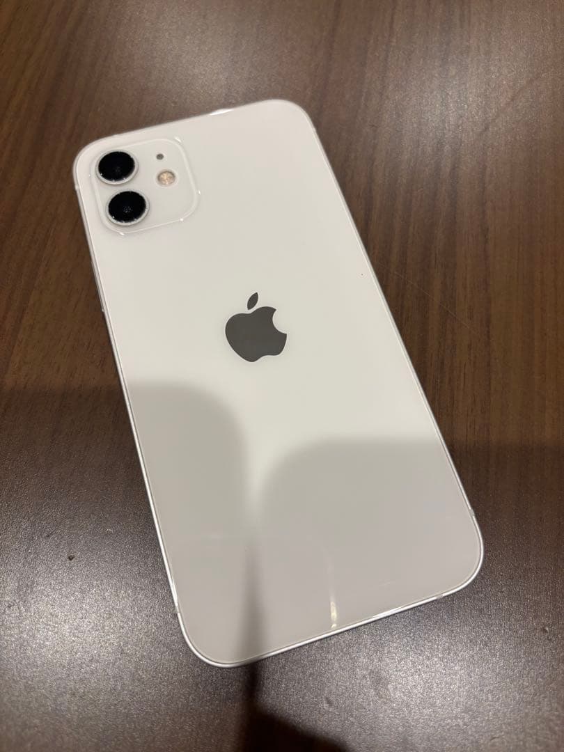 iPhone12 ホワイト