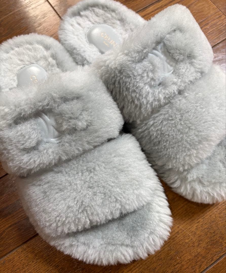 CELINE ファーサンダル 36