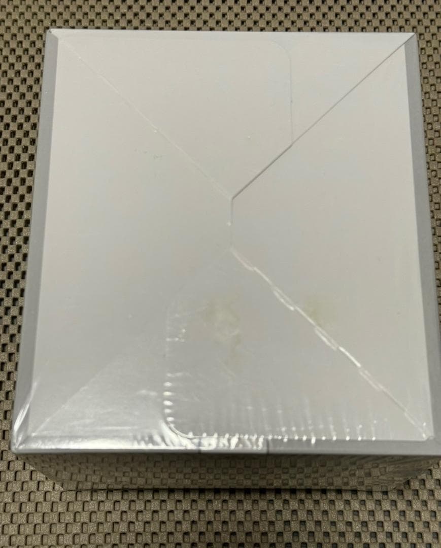 ヴァイスシュヴァルツブラウ ちいかわ スタートデッキ BOX (6個入り)