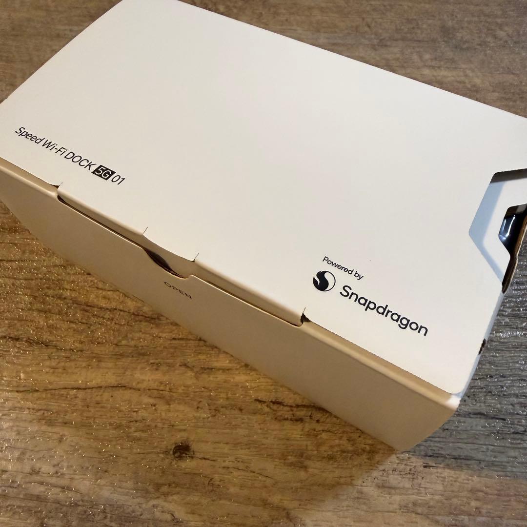 Speed Wi-Fi DOCK 5G 01（UQ WiMAX）モバイルルーター