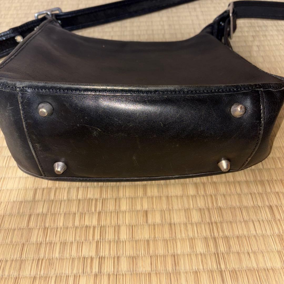 c*u様 old coach ブラックレザーショルダーバッグ　9966 シルバー