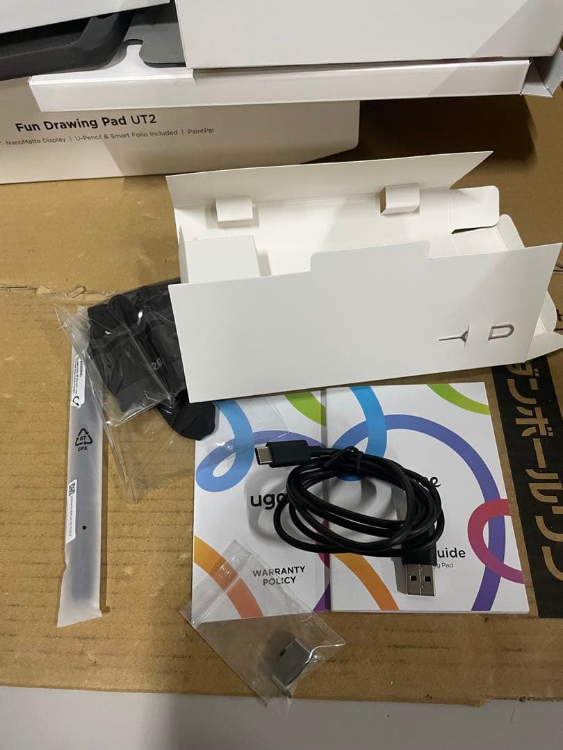 UGEE UT2 Android 14 タブレット ジャンク品