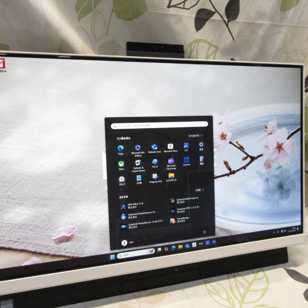 美品！大画面Win11公式対応8世代Corei3/メ16/SSD+HDD/DVD