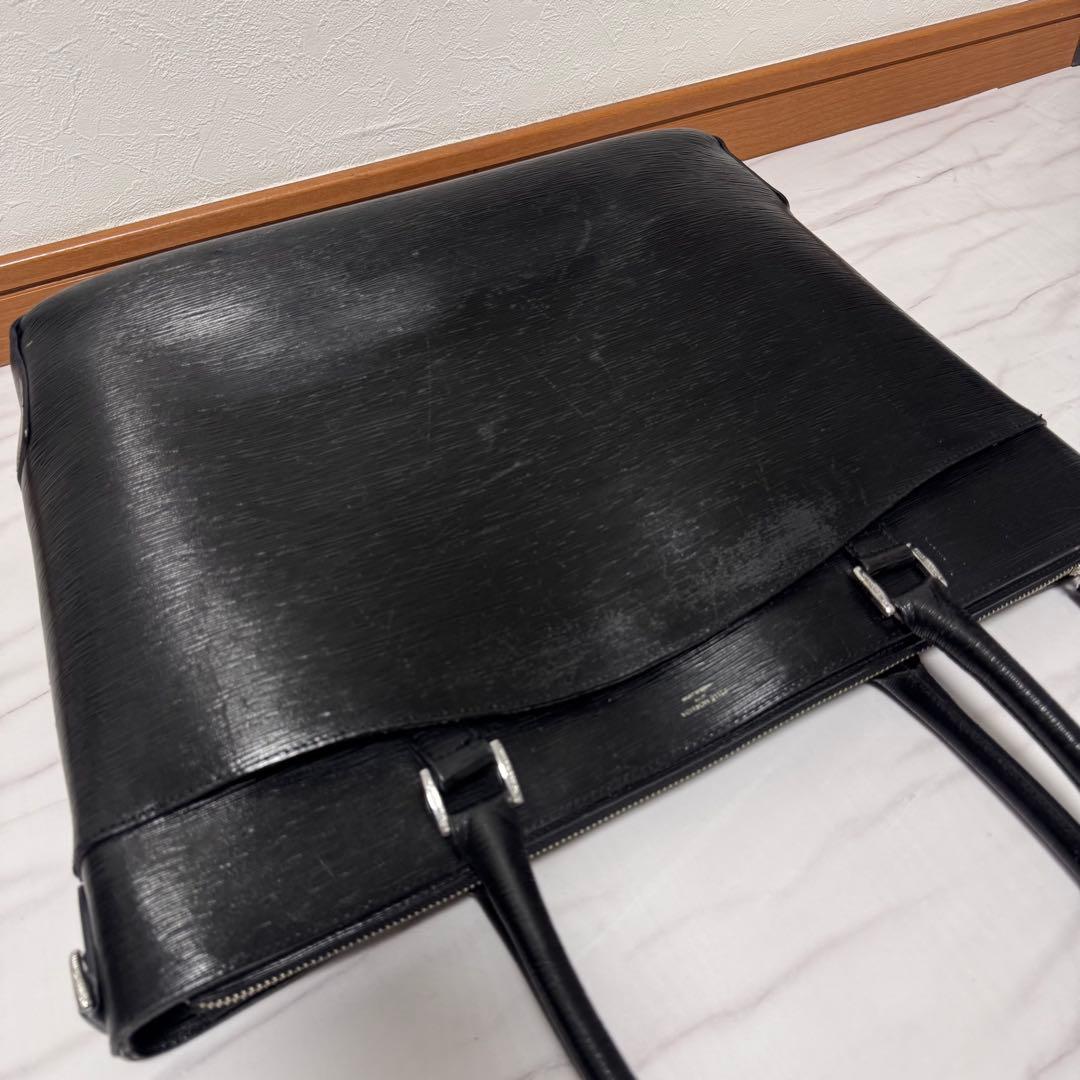 ペッレモルビダ キャピターノ 2way ビジネスレザートート 黒 CA206A