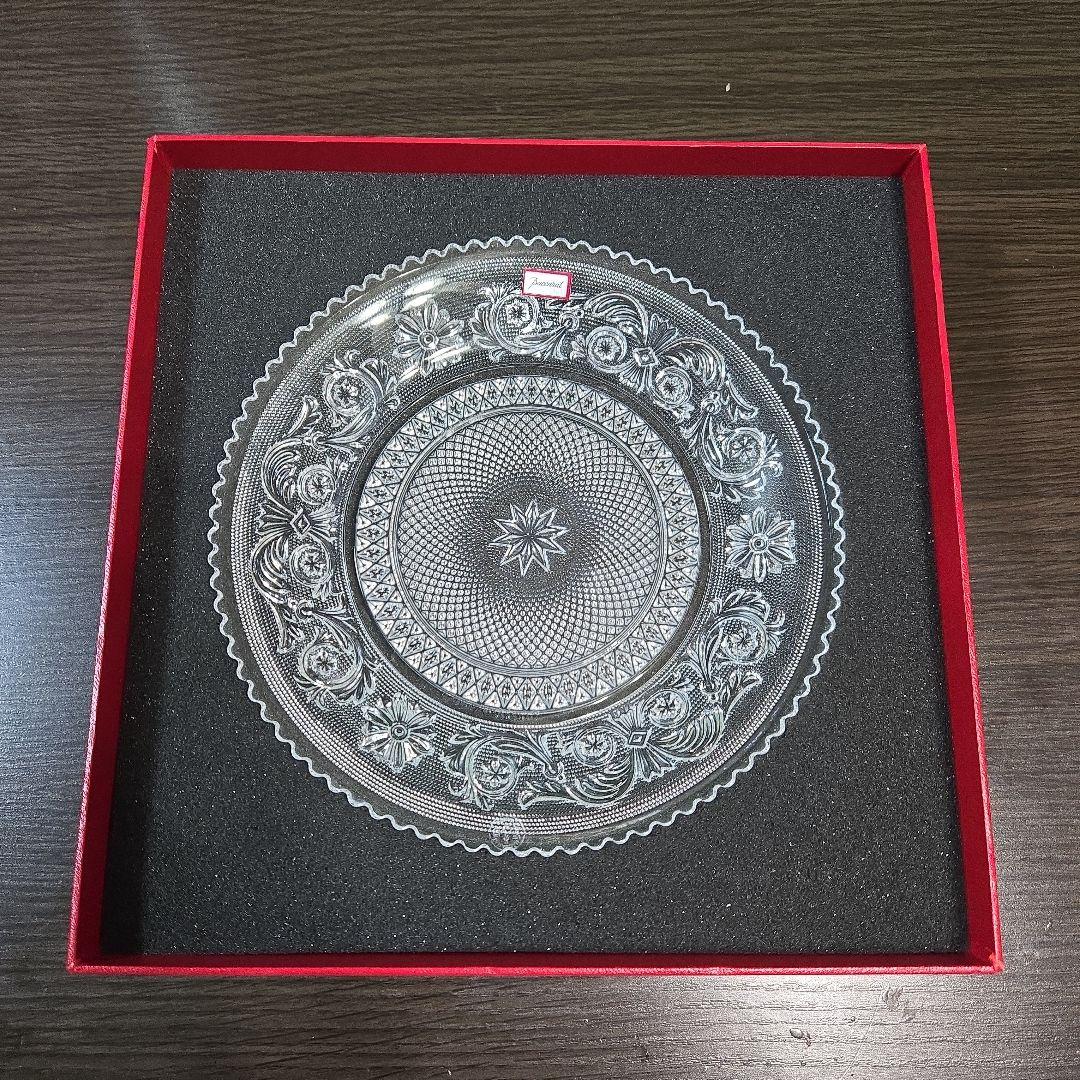 お値下げ❗【新品未使用】バカラ アラベスク プレート20cm
