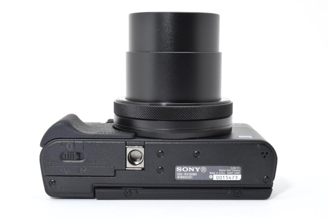 【新品級】ソニー SONY DSC-RX100M5 コンデジ 元箱付き