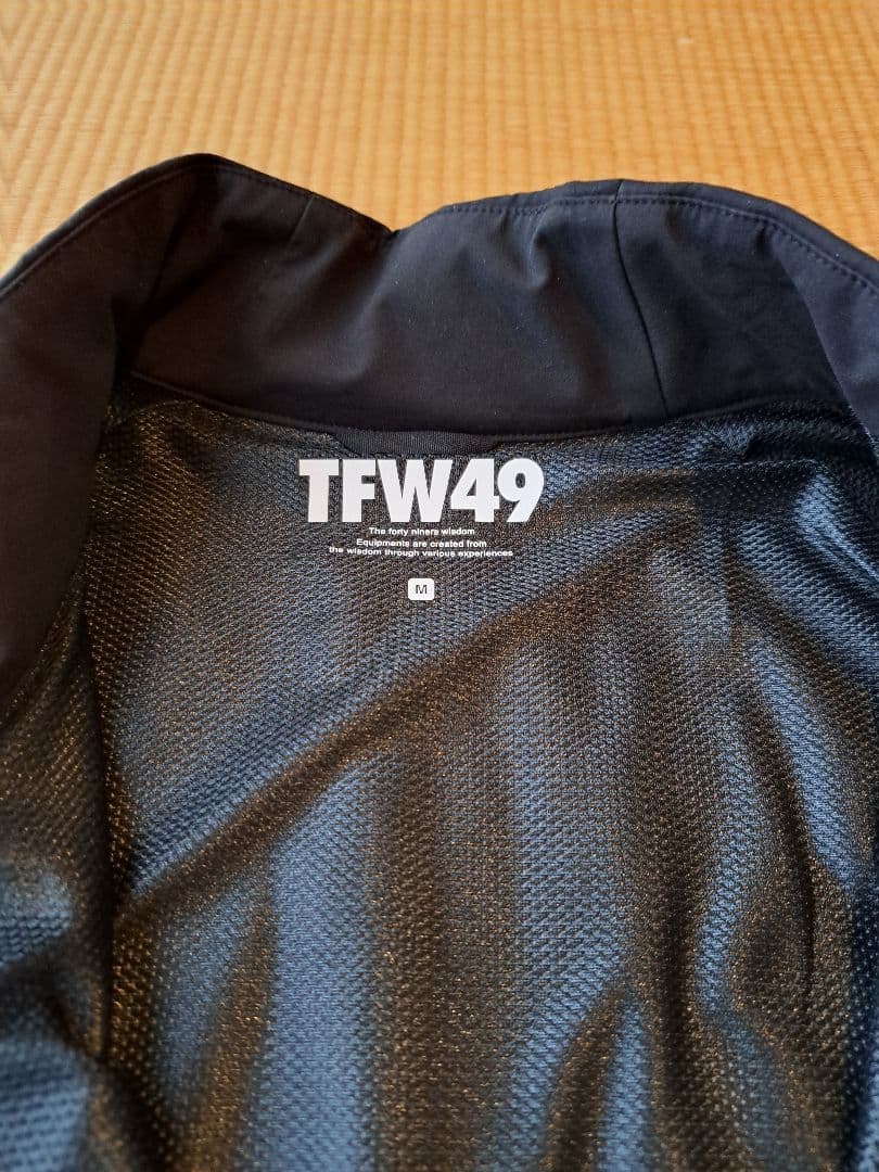 TFW49 ブラックジャケット