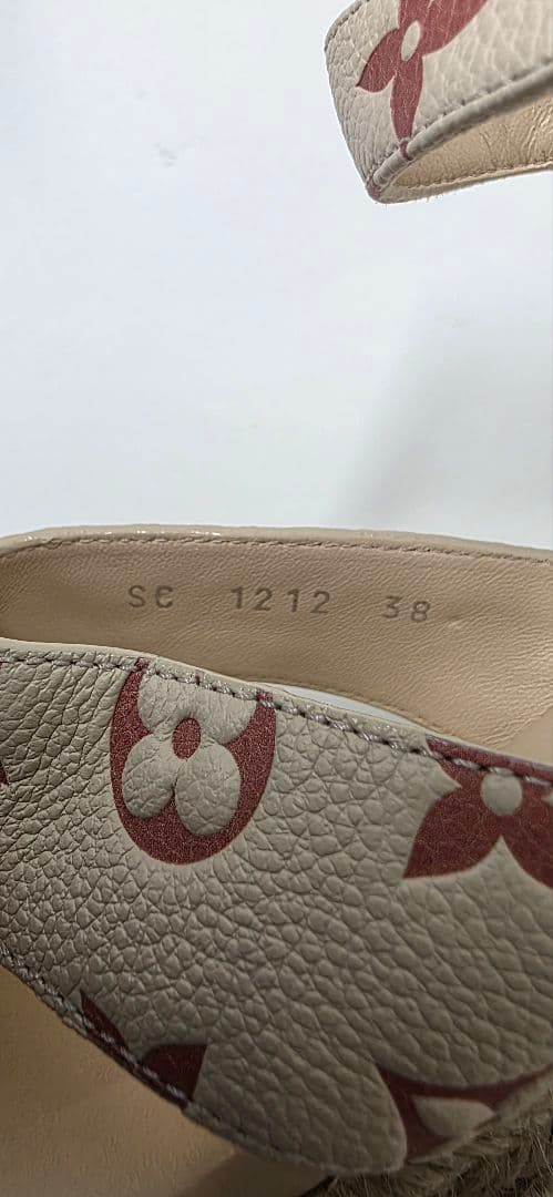 Louis Vuitton ウェッジサンダル ホワイト・ピンク