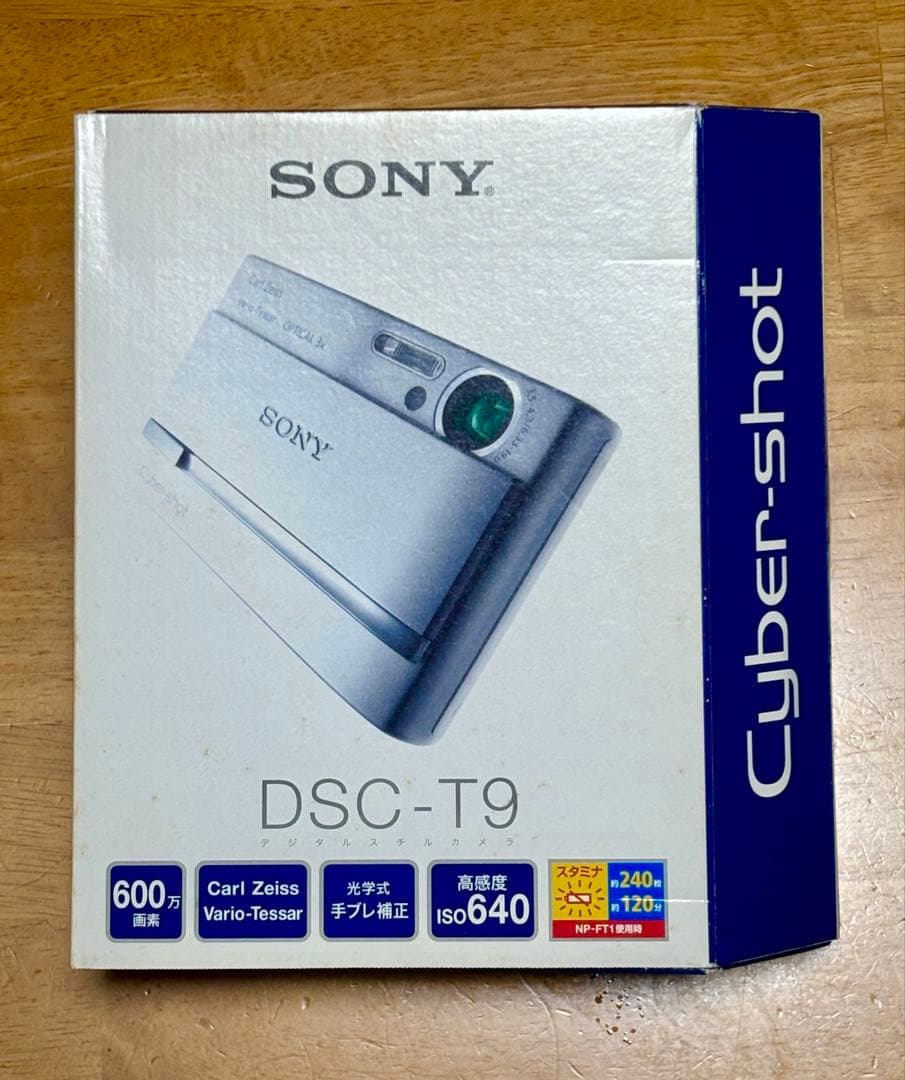 SONY DSC-T9 コンパクトデジタルカメラ