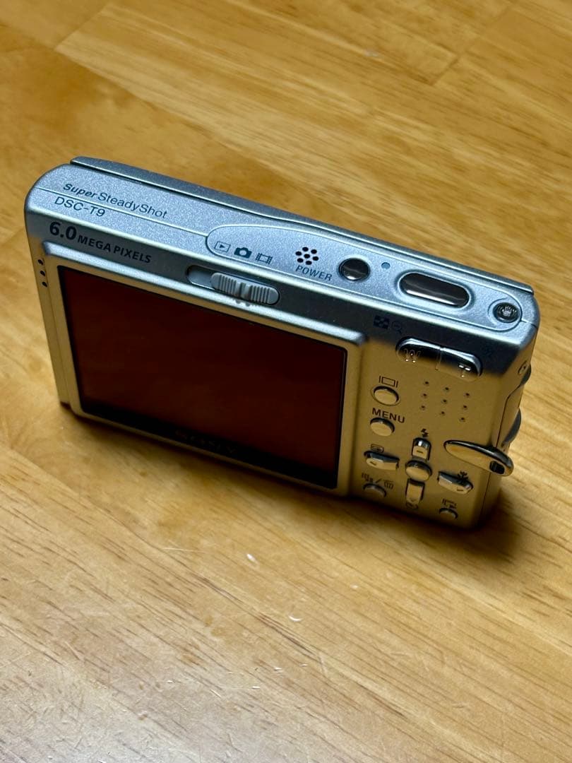 SONY DSC-T9 コンパクトデジタルカメラ