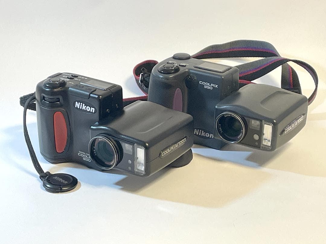 Nikon COOLPIX 950 & 990 コンパクトデジタルカメラ