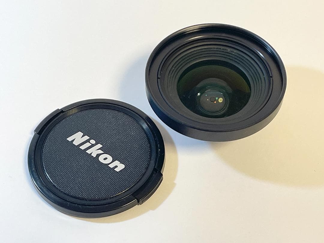 Nikon COOLPIX 950 & 990 コンパクトデジタルカメラ