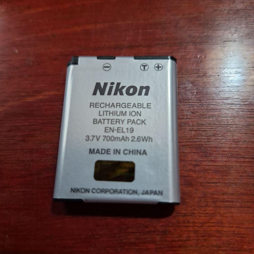 Nikon COOLPIX W100 リゾート　防水デジカメ