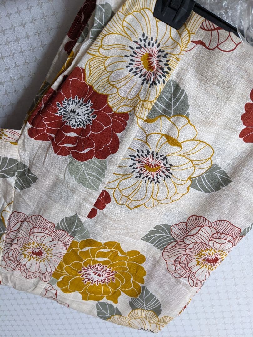 dita 浴衣 如月の椿 赤 花 マスタードイエロー グレー 黒 黄 くすみ