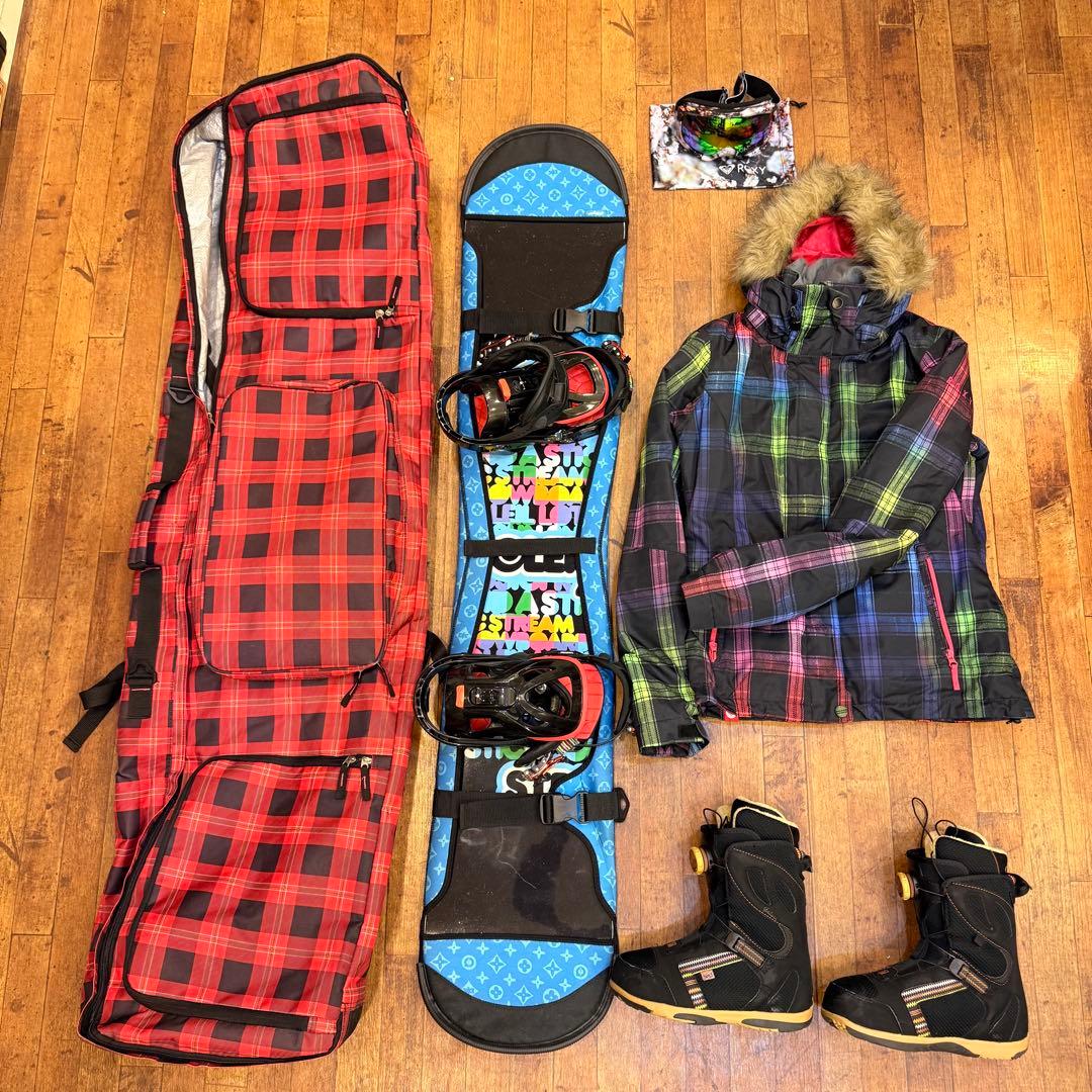 tt。！レディーススノーボードセット！板140cm ブーツ23.5cm