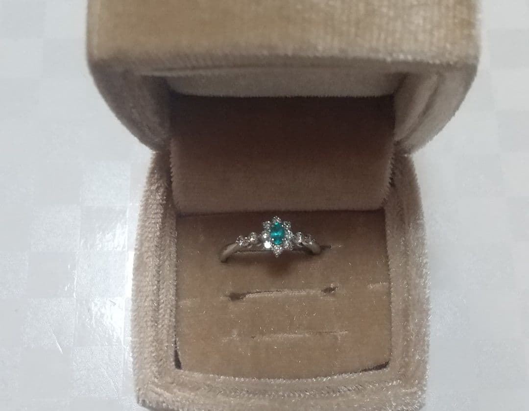 世界三大希少石 ブラジル産パライバトルマリン (鑑別書付き)