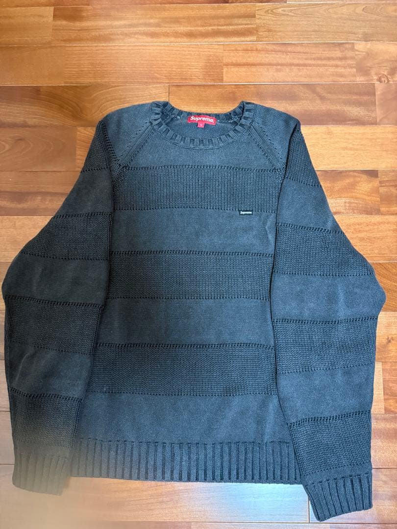 トップス Supreme Small Box Sweater