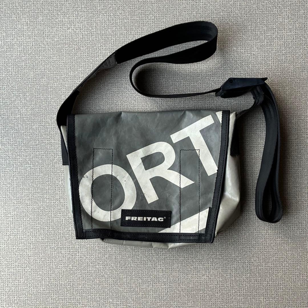 FREITAG F11 LASSIE グレー