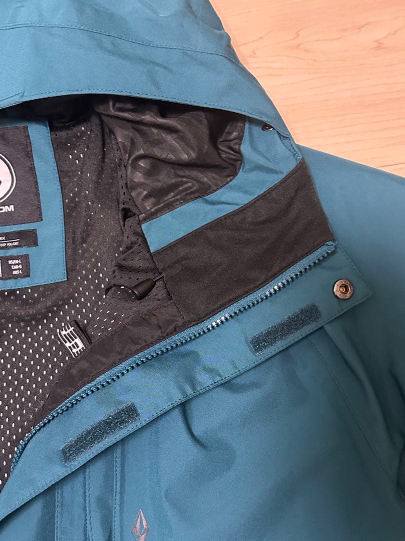 スノーボード volcom