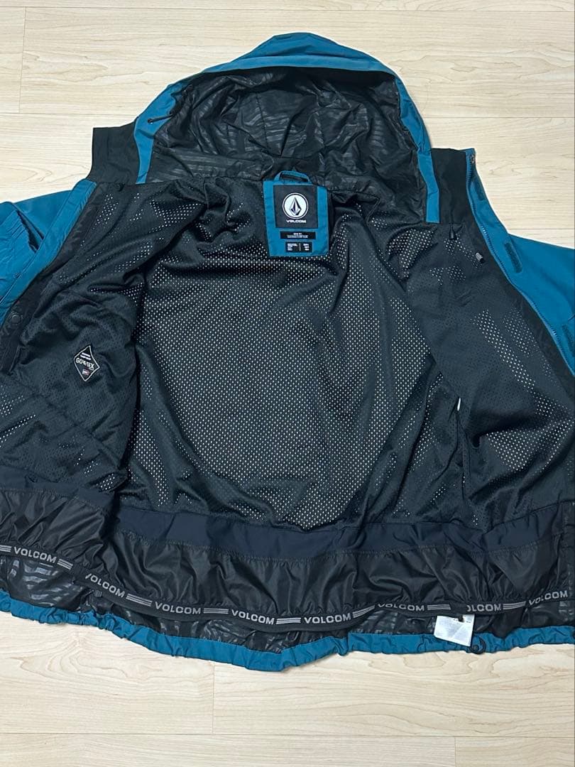 スノーボード volcom