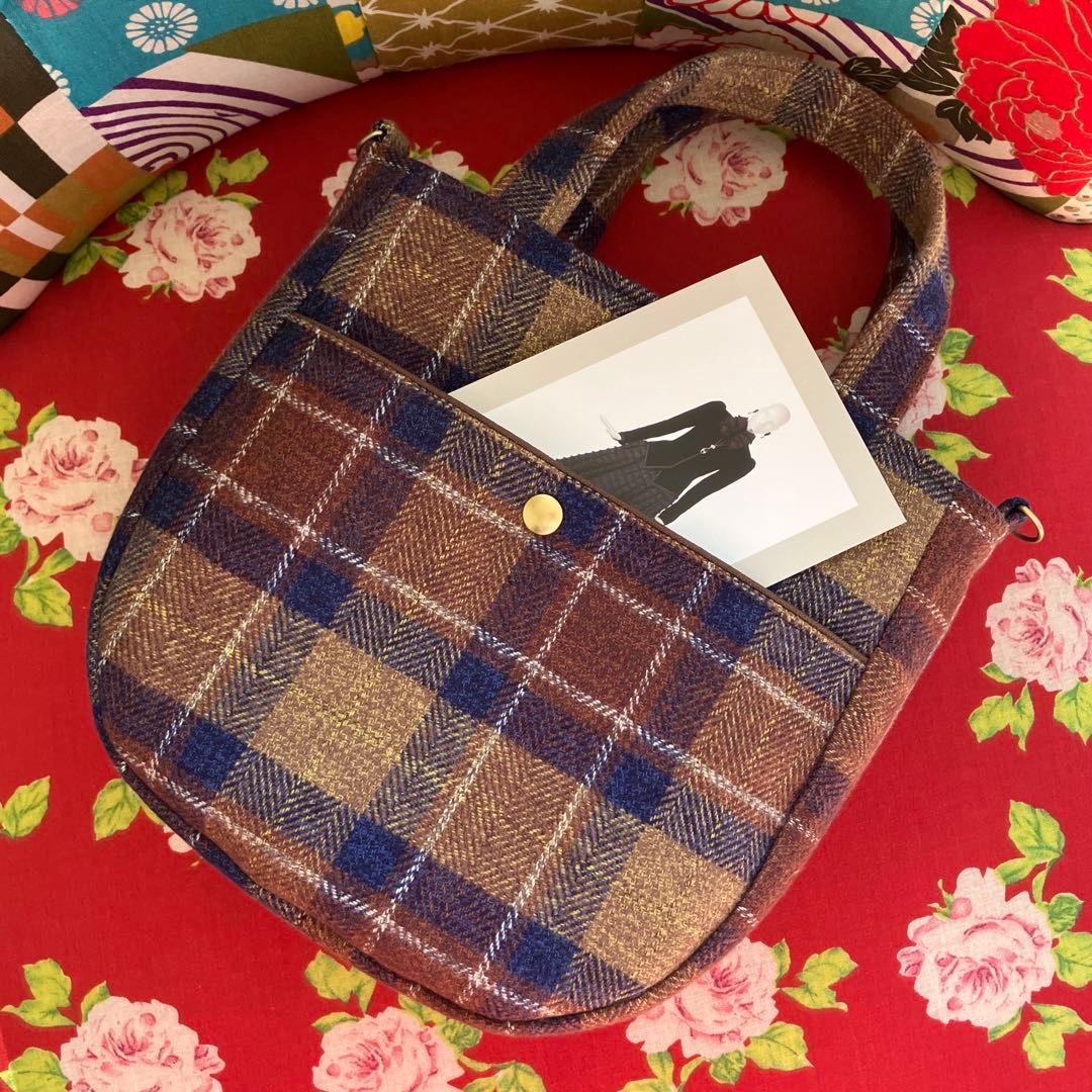 クロスステッチ❤︎ツイード丸底バッグ　ハンドメイド　サモイロフ